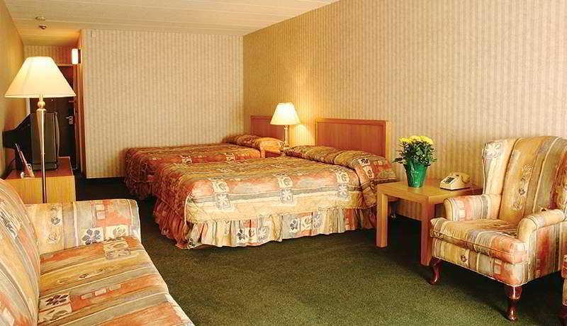 Toronto East Inn מראה חיצוני תמונה