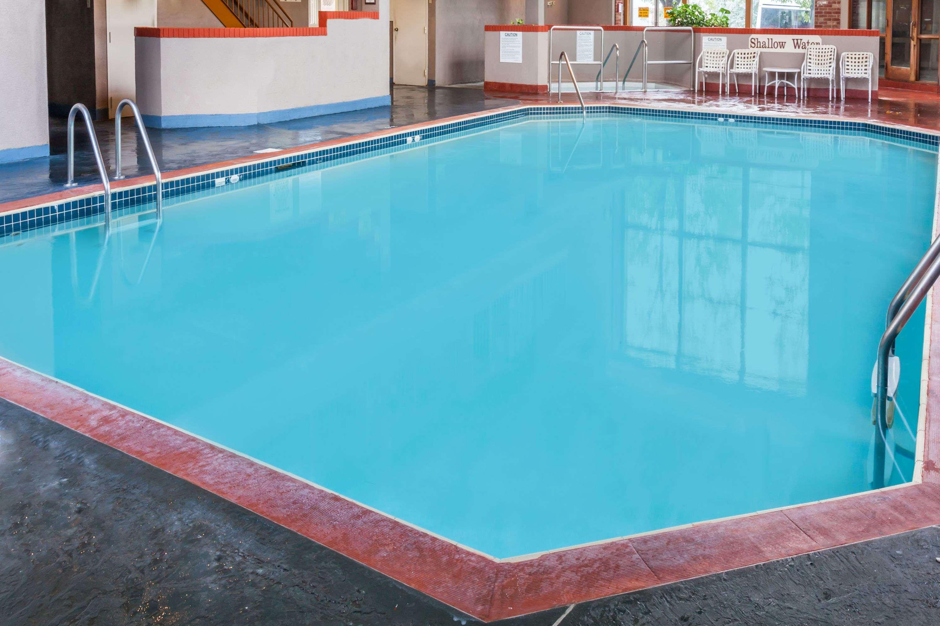 Toronto East Inn מראה חיצוני תמונה