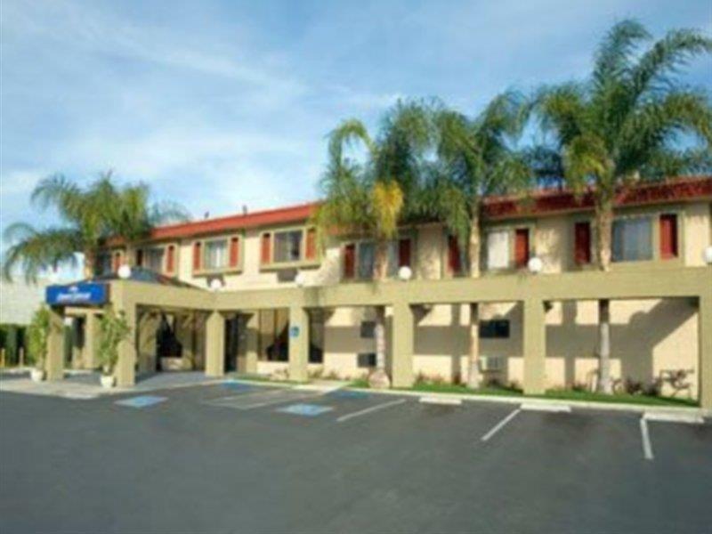 Toronto East Inn מראה חיצוני תמונה