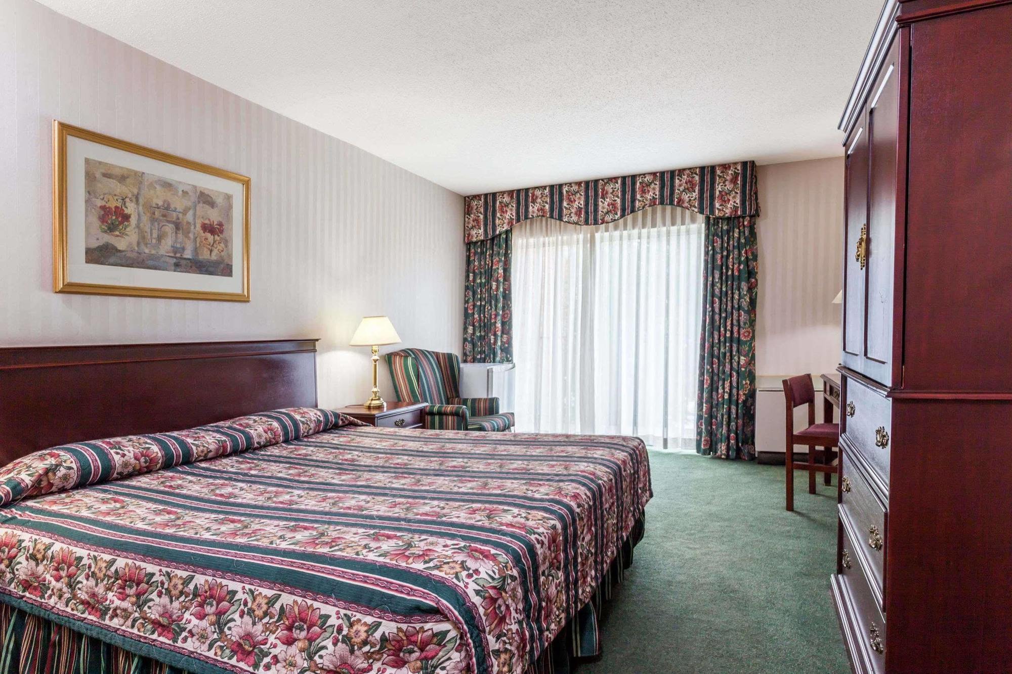 Toronto East Inn מראה חיצוני תמונה